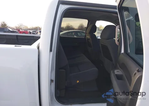 2009 Chevrolet Silverado 1500 Hybrid 1Hy from USA, damaged, VIN 2GCFC135091118324